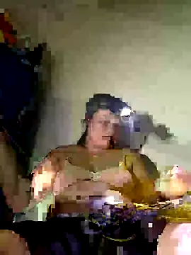 Snapshot of ela-lale chatting on March 23, 3:21 am ela-lale online show from March 23, 3:21 am