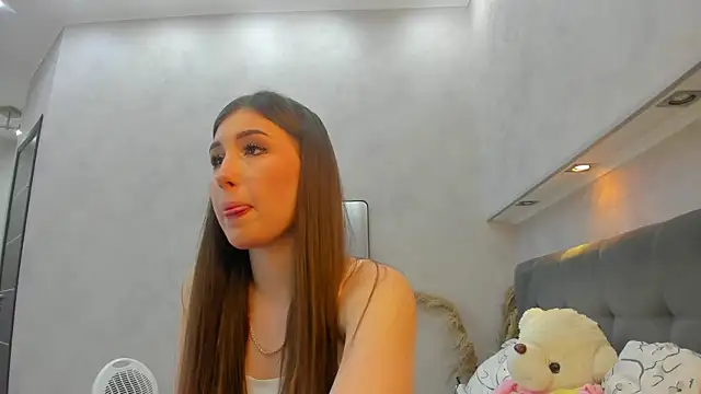 Emily Lews online show from May 22, 1:02 am