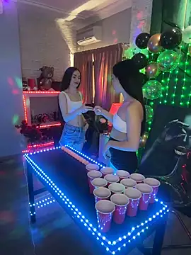 VictoriaLanes online show from March 21, 8:19 am