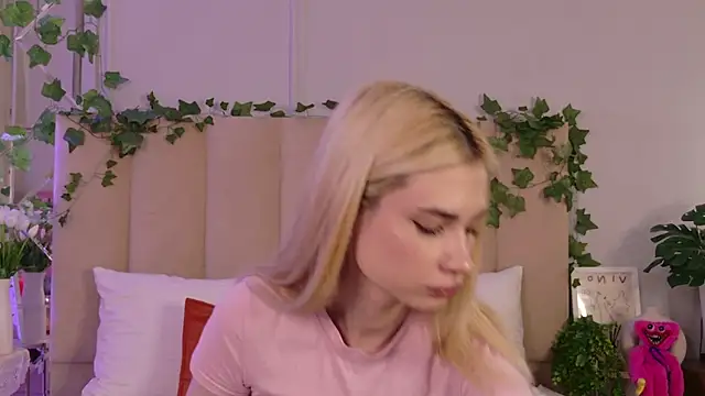 JadenLove  online show from June 29, 6:08 pm