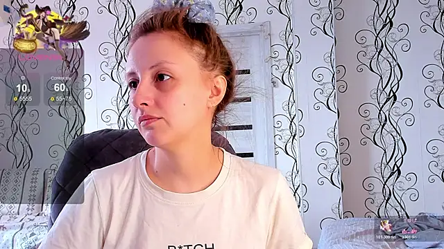 Snapshot of MadelinaJackson chatting on April 4, 4:55 am MadelinaJackson online show from April 4, 4:55 am