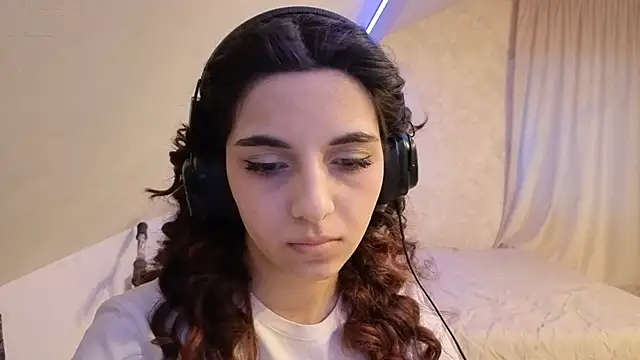 Blissmissataeses online show from March 17, 12:41 pm