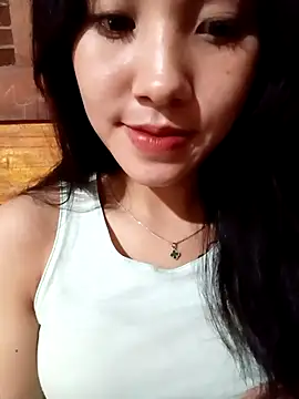 Snapshot of Amelia-aa chatting on February 23, 2:09 am Amelia-aa online show from February 23, 2:09 am