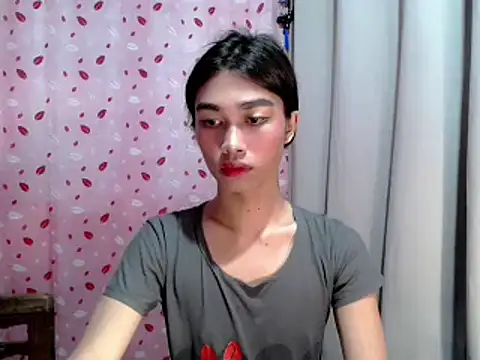 katrina bigcock69 online show from March 3, 4:46 pm