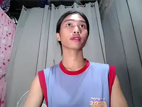 katrina bigcock69 online show from April 28, 12:43 pm