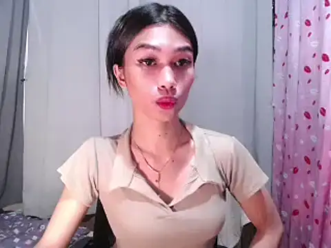 katrina bigcock69 online show from May 14, 12:12 pm