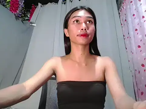 katrina bigcock69 online show from May 20, 12:11 pm