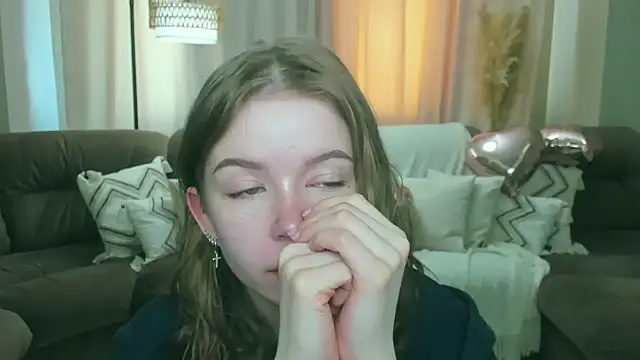 Violetta  Dreams online show from March 11, 7:03 am