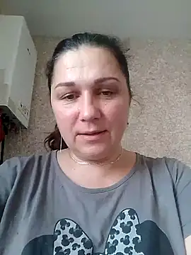 Snapshot of Susan8421 chatting on March 10, 2:22 pm Susan8421 online show from March 10, 2:22 pm