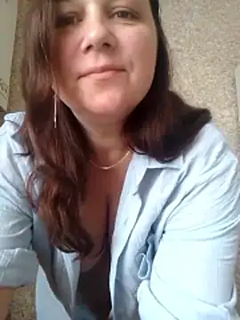 Snapshot of Susan8421 chatting on March 23, 11:03 am Susan8421 online show from March 23, 11:03 am