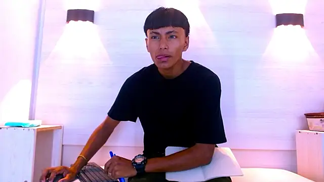 Snapshot of Kyle_Dimons chatting on March 19, 11:14 am Kyle Dimons online show from March 19, 11:14 am