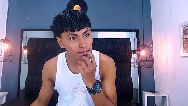 Snapshot of Kyle_Dimons chatting on April 1, 11:55 am Kyle Dimons online show from April 1, 11:55 am