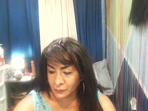 seductivediva online show from April 17, 2:42 pm