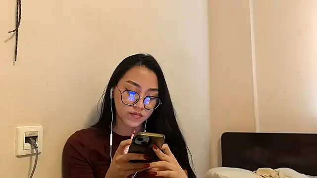 Snapshot of Stefania65 chatting on April 15, 3:19 pm Stefania65 online show from April 15, 3:19 pm