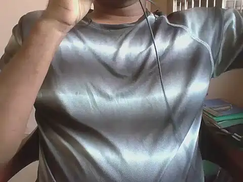 Snapshot of 0BANANABANANA0 chatting on February 16, 12:01 pm 0BANANABANANA0 online show from February 16, 12:01 pm