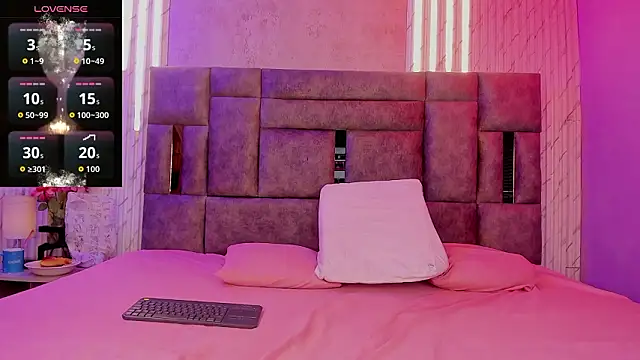 ZharaRousse online show from March 9, 11:47 am