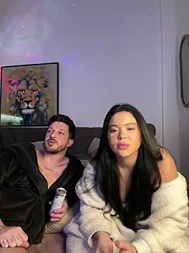 lanaprado online show from February 17, 9:54 pm