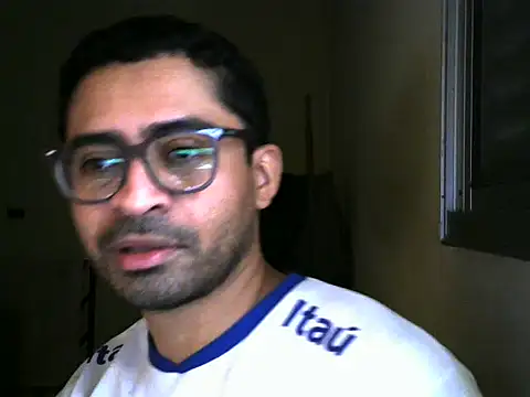 Snapshot of honeybatista chatting on March 3, 1:50 pm honeybatista online show from March 3, 1:50 pm