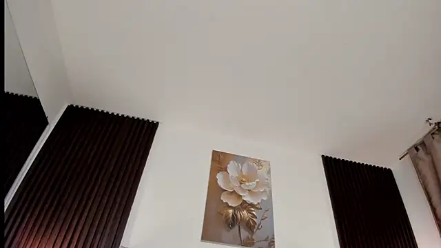  MiLa Dyva online show from May 12, 4:04 pm