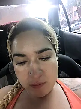 Snapshot of violet-grey chatting on March 26, 12:44 pm violet-grey online show from March 26, 12:44 pm