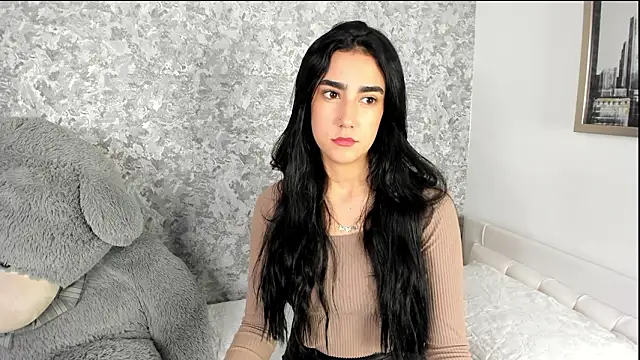 Anika H online show from March 12, 12:00 pm