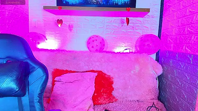 Snapshot of kiim_xxx_katta chatting on March 25, 11:27 am kiim xxx katta online show from March 25, 11:27 am