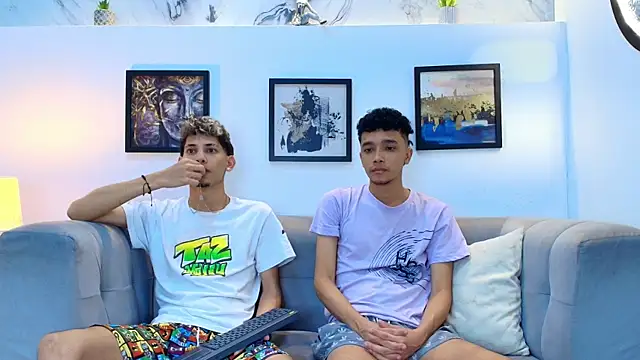Snapshot of YOUNG_BOYS_HELL chatting on April 9, 1:16 am YOUNG BOYS HELL online show from April 9, 1:16 am