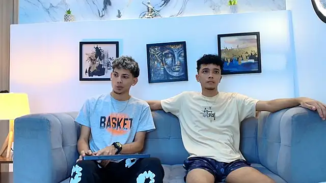 Snapshot of YOUNG_BOYS_HELL chatting on April 12, 1:10 am YOUNG BOYS HELL online show from April 12, 1:10 am