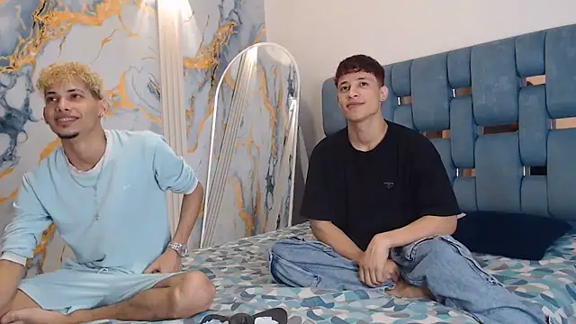 YOUNG BOYS HELL online show from June 16, 1:41 am