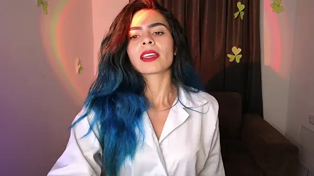 Snapshot of sexxylady11_ chatting on March 30, 11:17 pm sexxylady11 online show from March 30, 11:17 pm