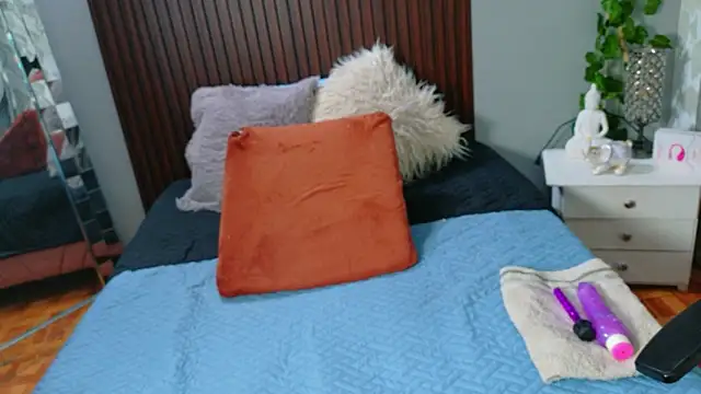 Snapshot of lilu_69 chatting on March 28, 4:12 am lilu 69 online show from March 28, 4:12 am