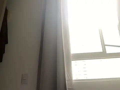 Snapshot of Abril_zart chatting on July 28, 11:39 am Abril zart online show from July 28, 11:39 am