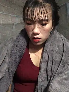 Snapshot of Sukem-mut chatting on March 15, 2:28 am Sukem-mut online show from March 15, 2:28 am