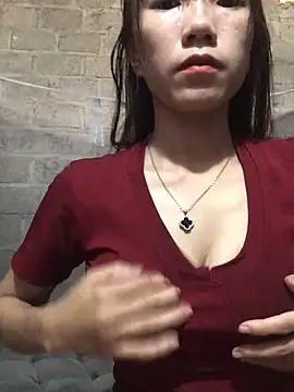 Snapshot of Sukem-mut chatting on April 4, 2:32 am Sukem-mut online show from April 4, 2:32 am