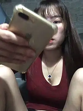 Snapshot of Sukem-mut chatting on April 4, 2:58 pm Sukem-mut online show from April 4, 2:58 pm