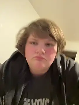 plushietoy online show from March 27, 9:14 pm