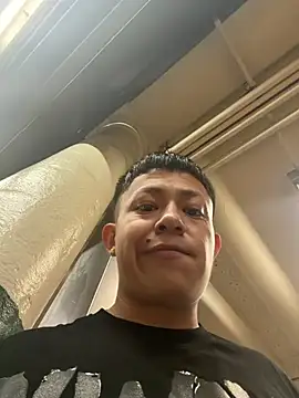 Jhon jairo420zzzz online show from July 28, 10:21 am