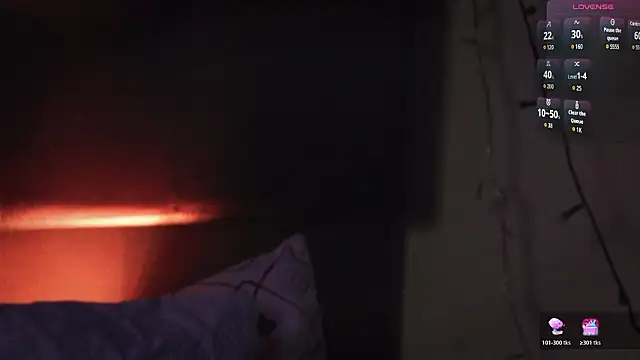 Snapshot of MaskTeaseXXX chatting on February 14, 7:27 am MaskTeaseXXX online show from February 14, 7:27 am