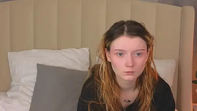 AlyssFrost online show from June 26, 2:38 am