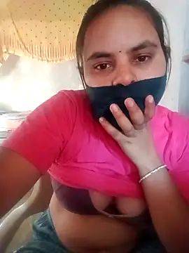 Snapshot of taniya0 chatting on March 22, 12:19 pm taniya0 online show from March 22, 12:19 pm