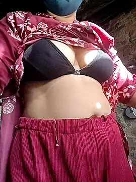 taniya0 online show from May 3, 3:23 am