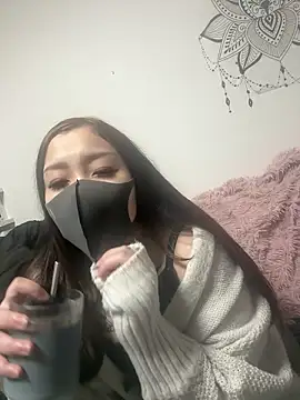 ran cha  online show from February 25, 5:00 pm