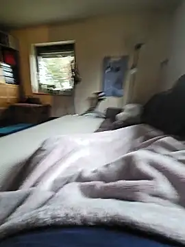 Gris-shadow online show from February 14, 11:51 am