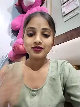 Snapshot of samayra1144 chatting on April 19, 7:38 pm samayra1144 online show from April 19, 7:38 pm