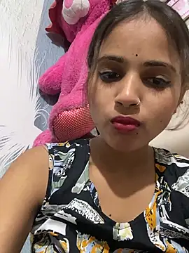 Snapshot of samayra1144 chatting on May 4, 4:03 pm samayra1144 online show from May 4, 4:03 pm