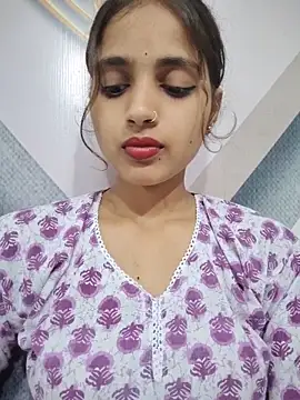 Snapshot of samayra1144 chatting on July 1, 7:46 pm samayra1144 online show from July 1, 7:46 pm