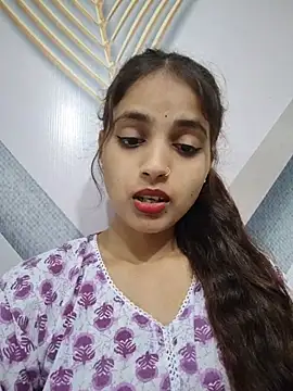 Snapshot of samayra1144 chatting on July 2, 7:20 pm samayra1144 online show from July 2, 7:20 pm