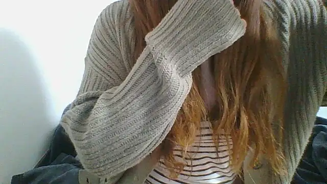 Snapshot of emcchi67 chatting on March 3, 1:12 am emcchi67 online show from March 3, 1:12 am