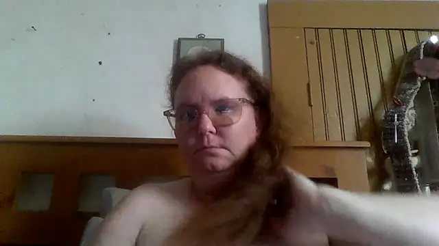 naughty queen1 online show from April 30, 7:31 pm