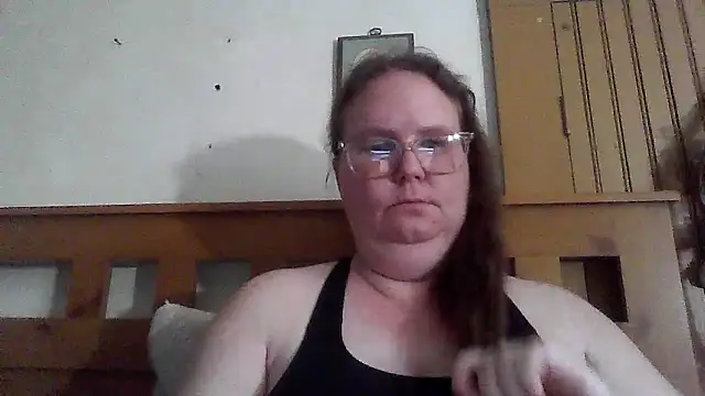 naughty queen1 online show from May 5, 8:06 pm
